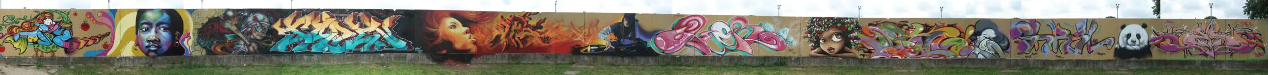 girlswall scaled - Meeting of Styles: International Street Art & Graffiti