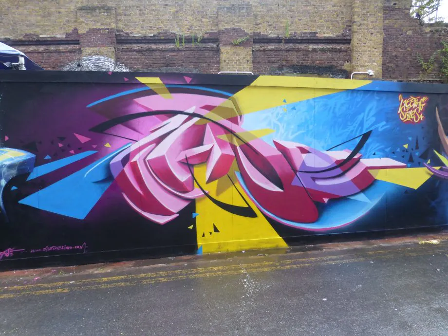 LON15web020 - Meeting of Styles: International Street Art & Graffiti