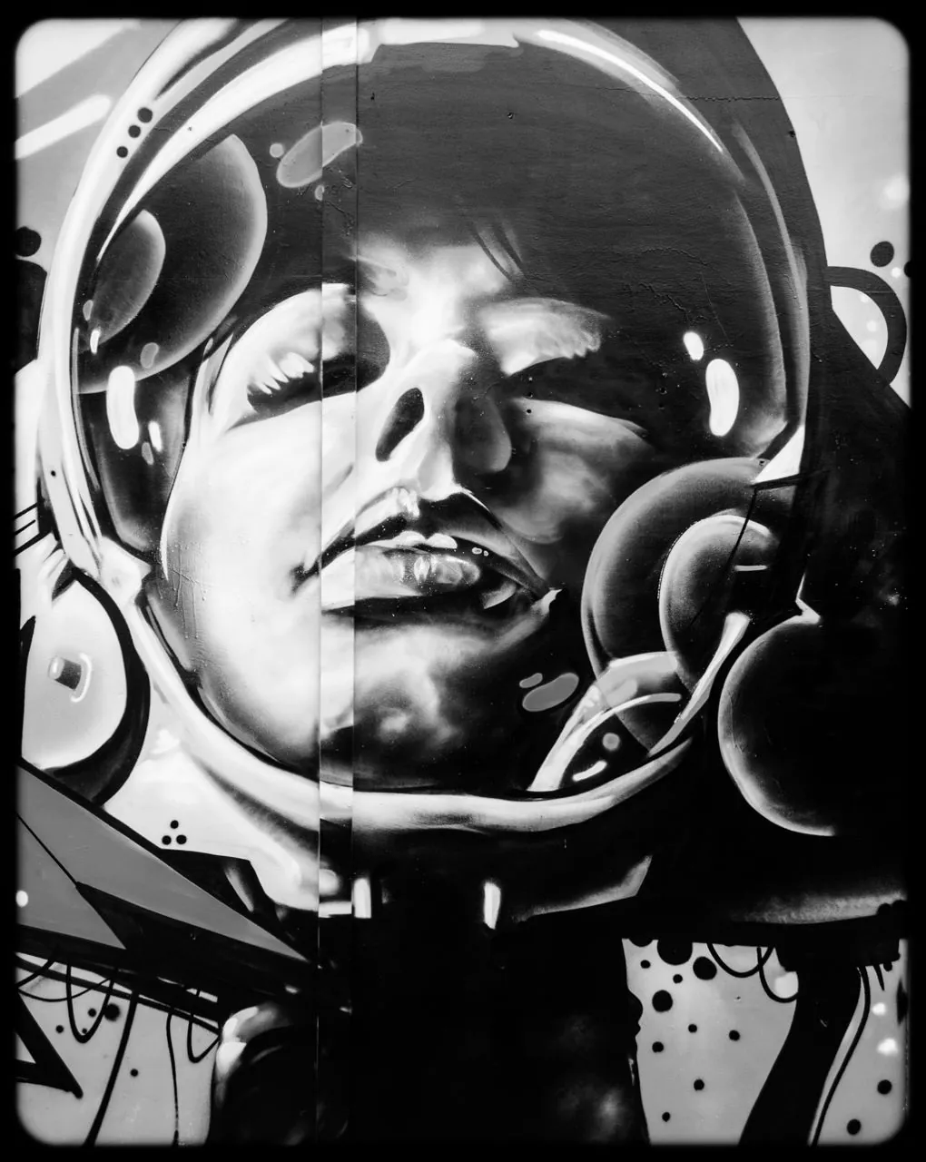 LON15web044 - Meeting of Styles: International Street Art & Graffiti