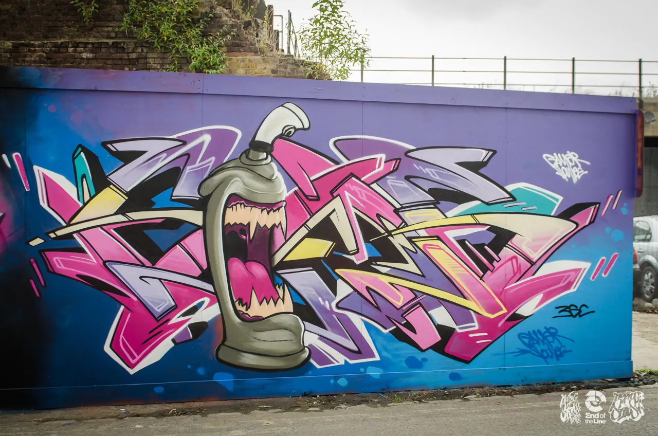 LON15web102 - Meeting of Styles: International Street Art & Graffiti