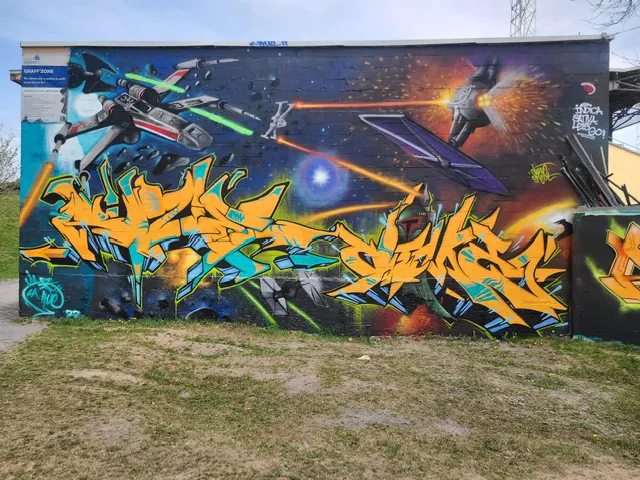 4B9809F9 7DE2 4710 BBF4 83A1D4085124