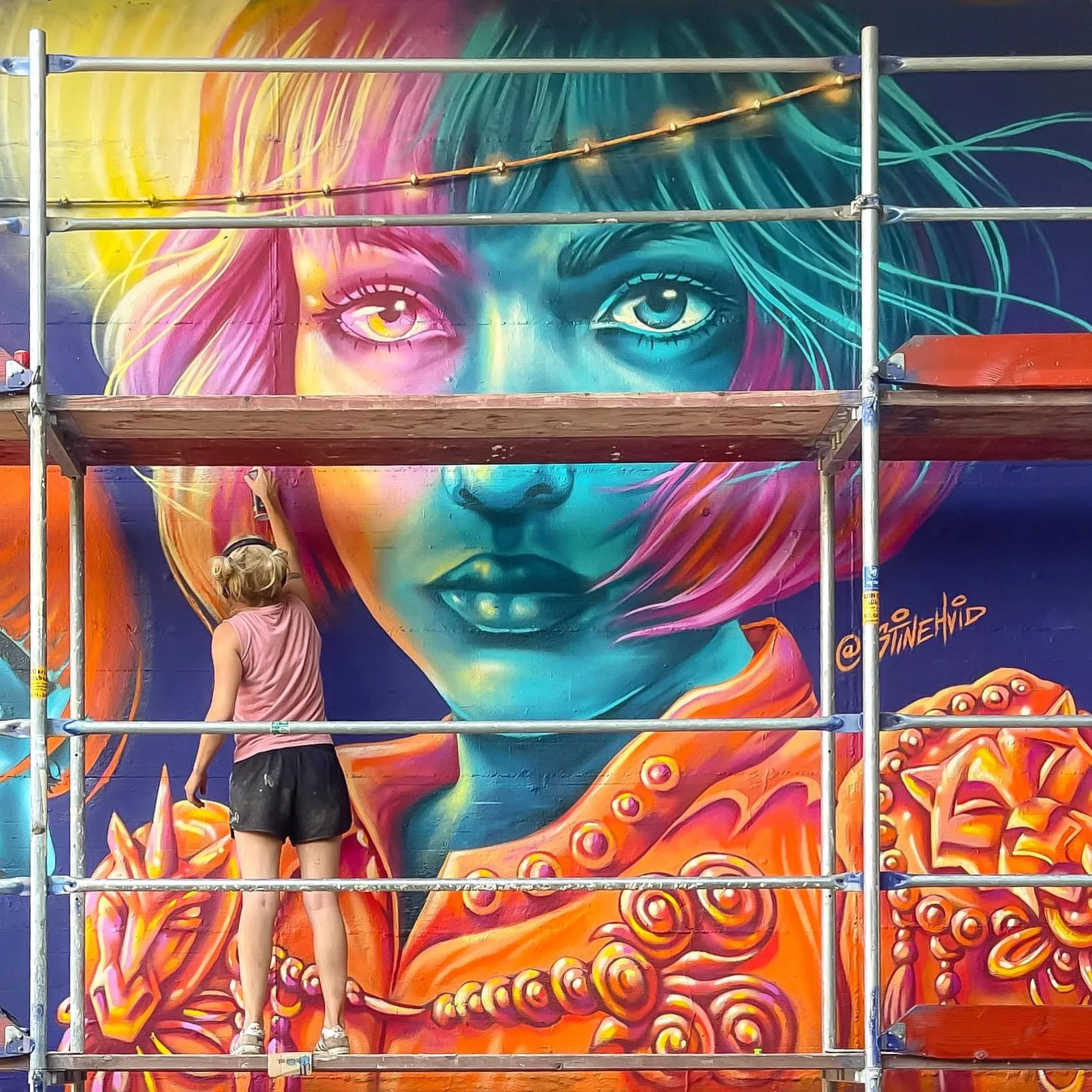 B0C752E9 DF2B 4317 B274 03647DB7A4A0