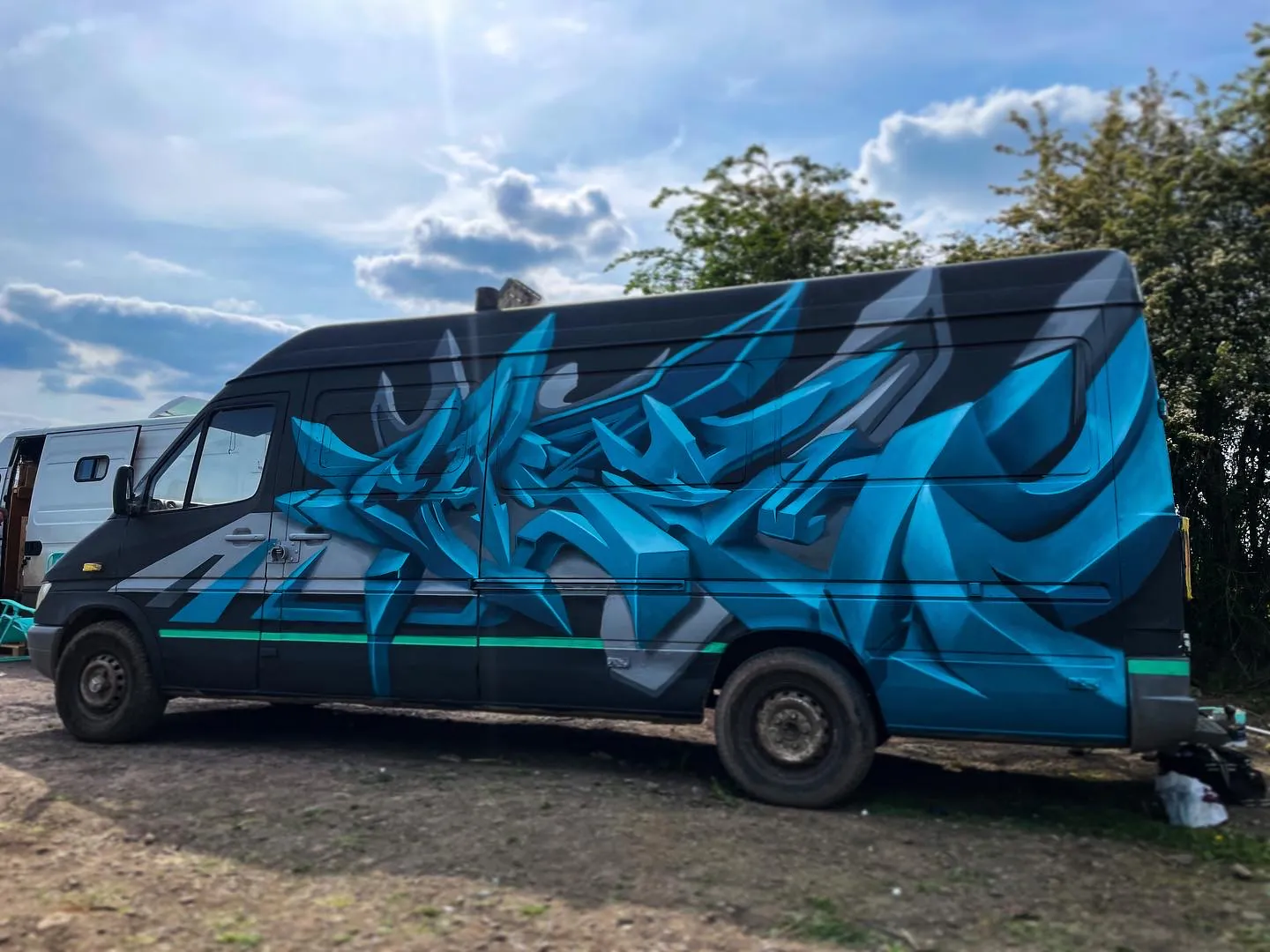 1A4E9DB6 A742 41C6 A04A 3A5F2286A7A9