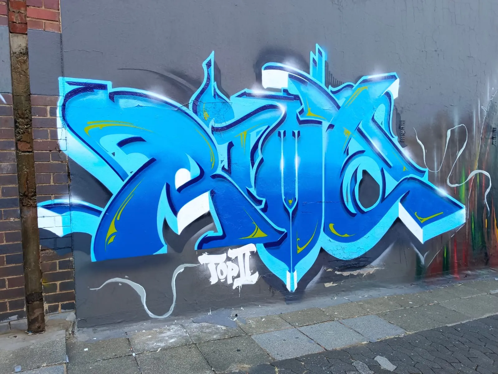 fa0b3e4e 04f4 49d6 bd54 d7af53b08e79