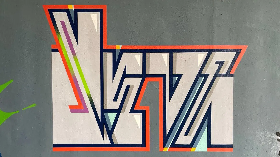 22