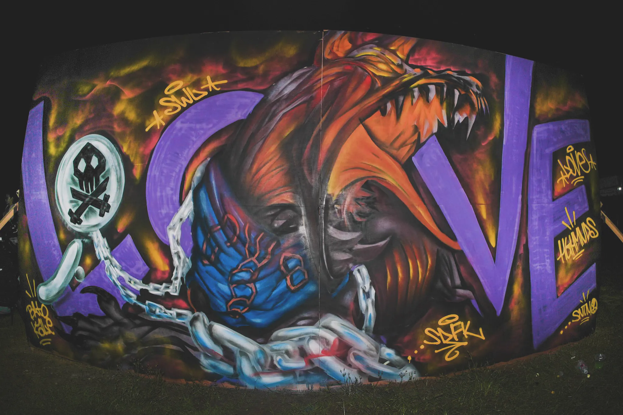 591EB49F C9A9 4D7B 9CBC D40F94835877