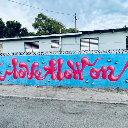 Let Love Flow On small - Meeting of Styles: International Street Art & Graffiti