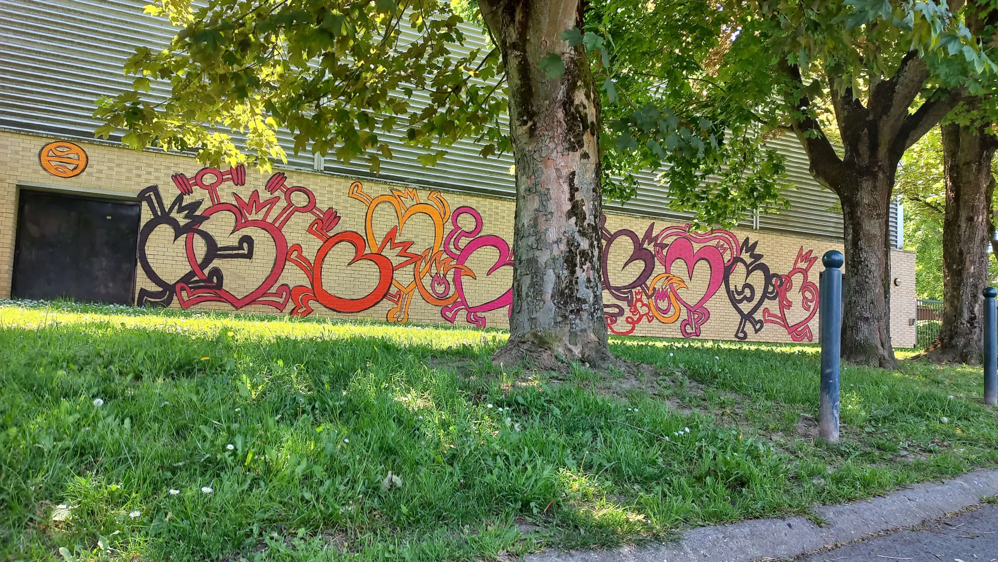 M.Koeur Full Wall Loos