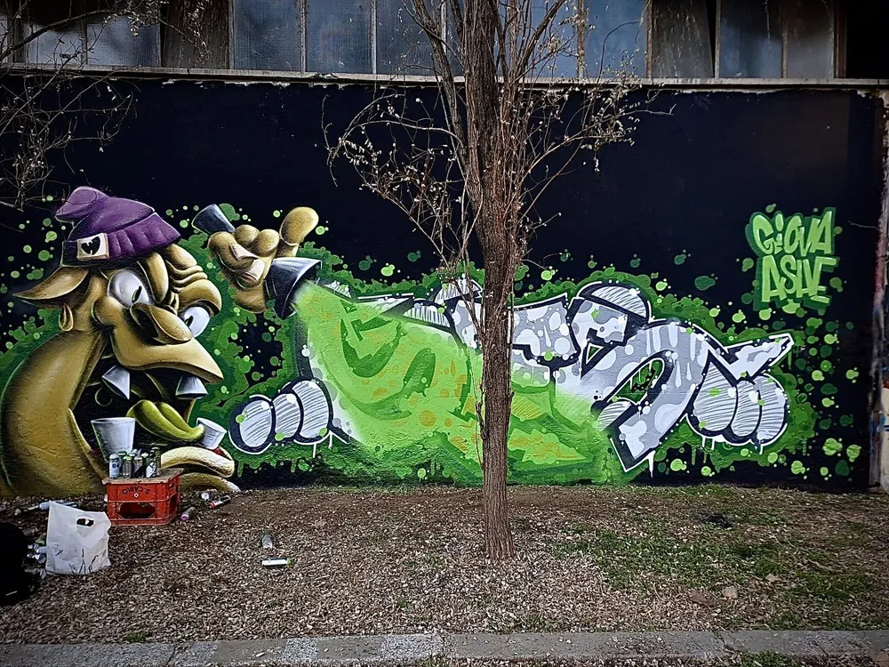 a60db8ef 011e 428e 8781 eb6eed6d5c77