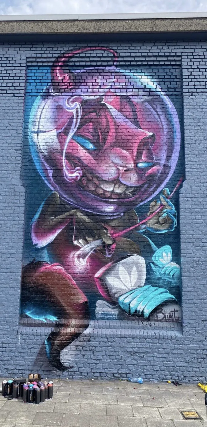 eb3828ff 33c5 4d05 ba45 2af64ef3c9d0 1