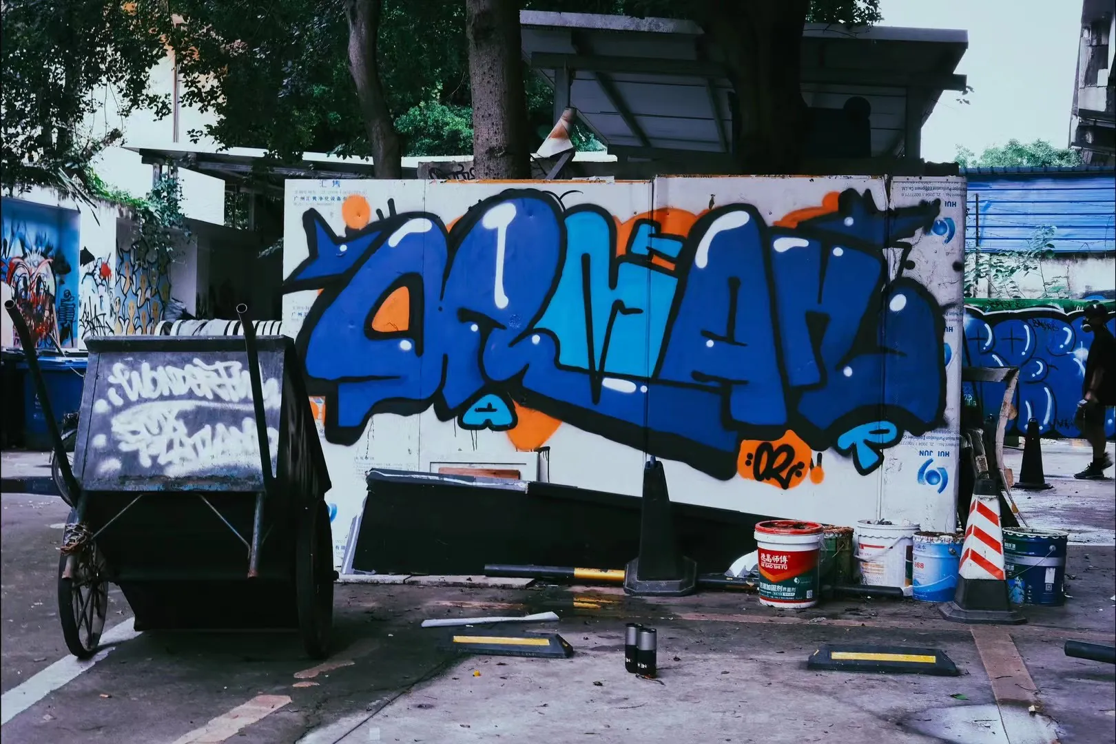 13021752565812 .pic hd 1