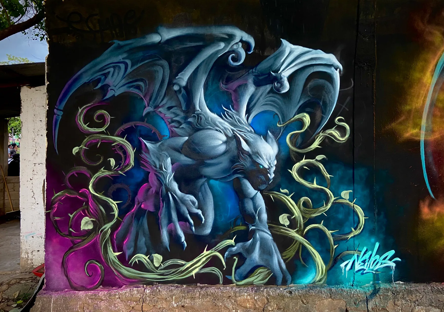 NEHOS GARGOLA HIDALGO