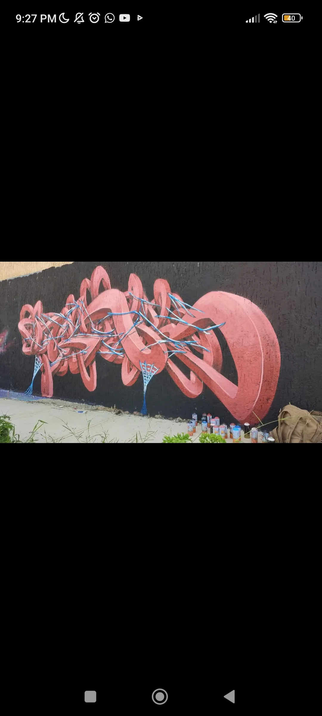 Pieza en colores Rojos