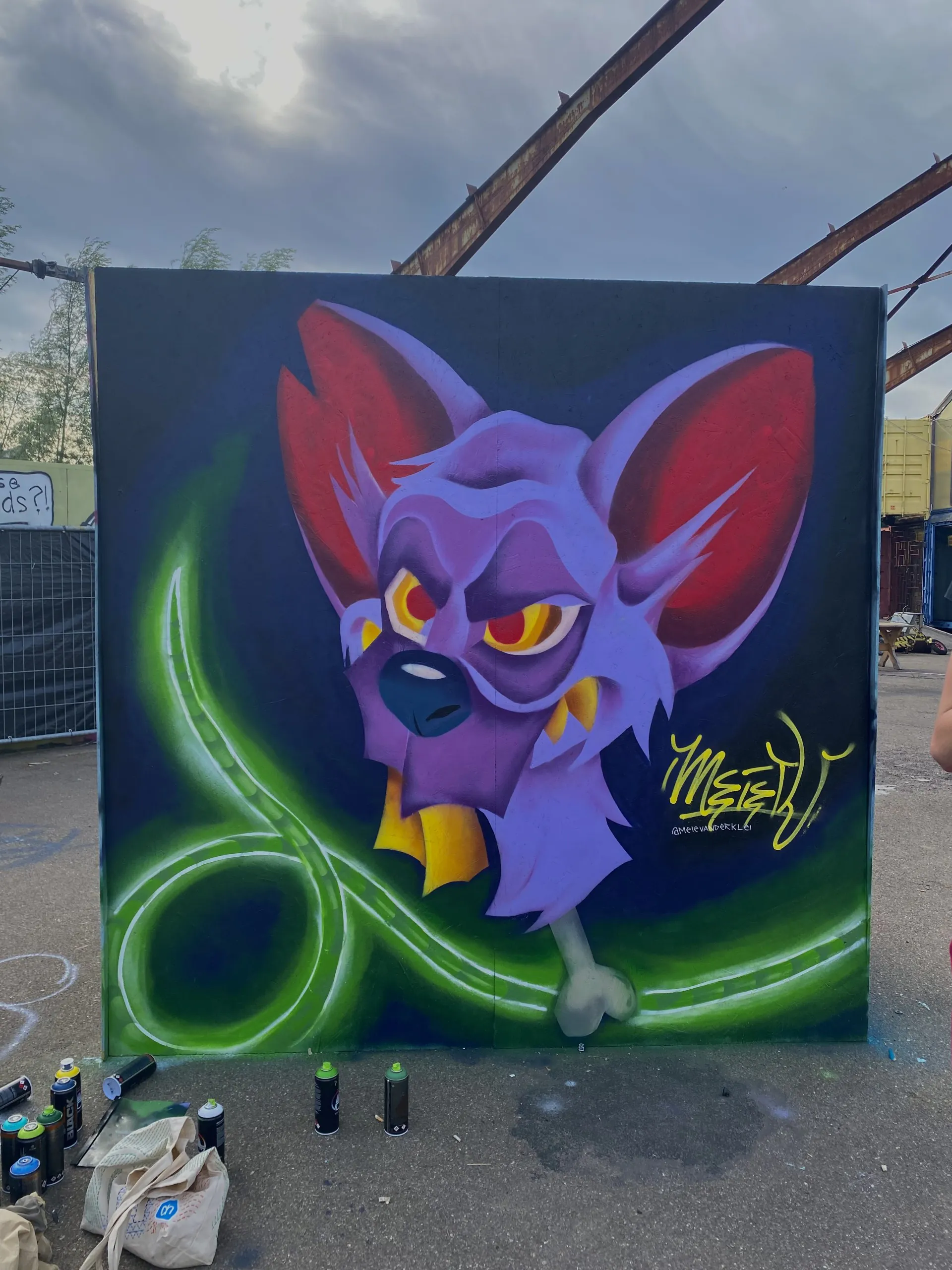 mural zomer 2025 rat vleermuis paar met groene staart crosstown murals - Meeting of Styles: International Street Art & Graffiti