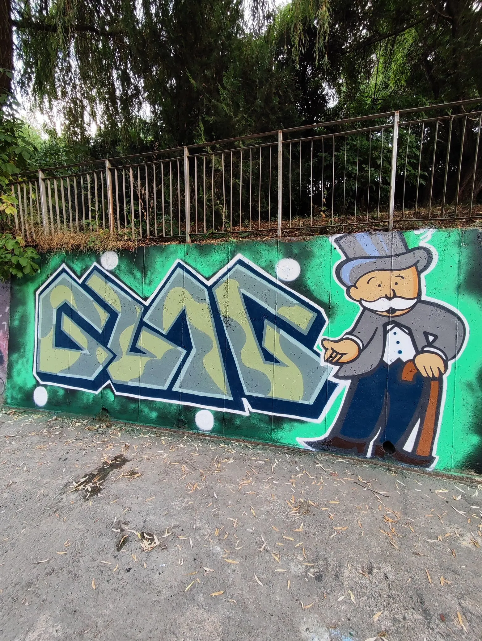 resized mr.Monopoly - Meeting of Styles: International Street Art & Graffiti