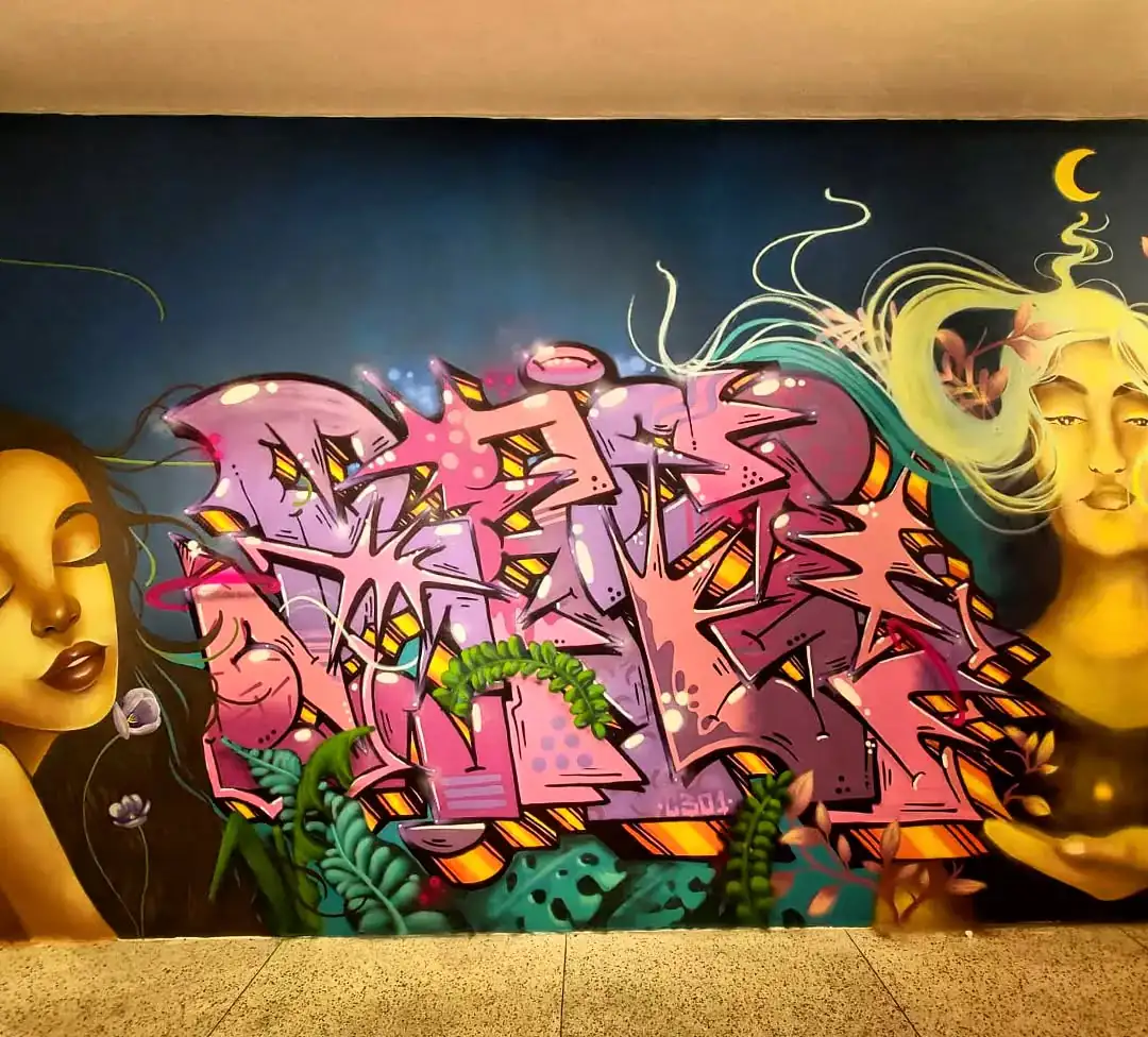 Minha contribuicao para a @preza.expoPintei ao lado dessas brabas ae @kekaflorencio e @alex027 1