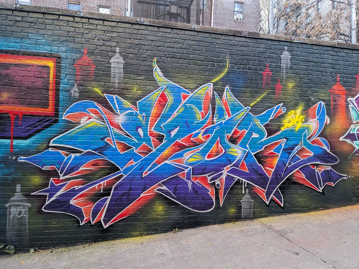 PXL 20251102 201848034 1